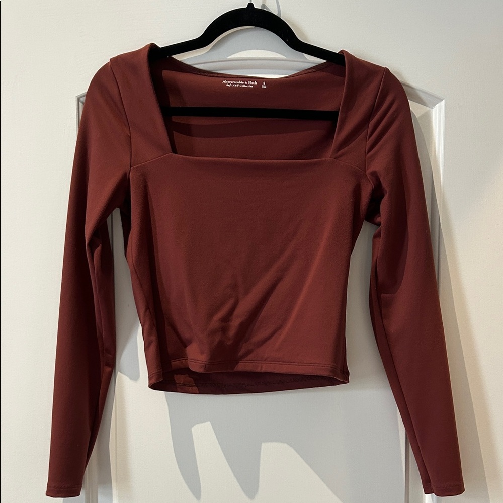 A&F cropped long sleeve